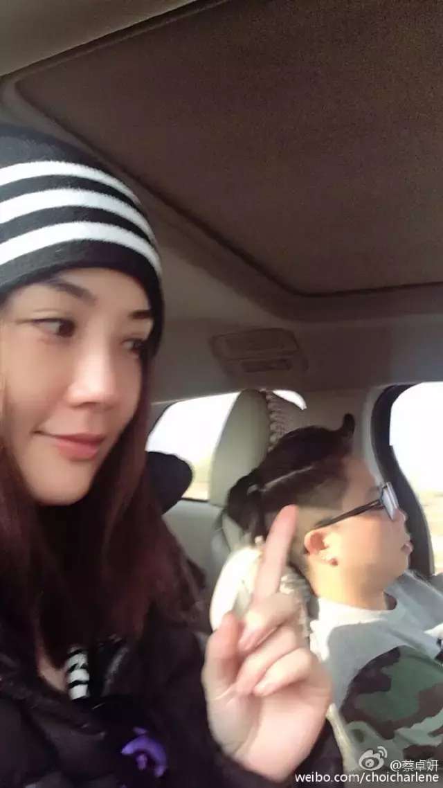 素颜技巧,get起来!伪素颜重点在于眉毛和眼线,明星妆小心机