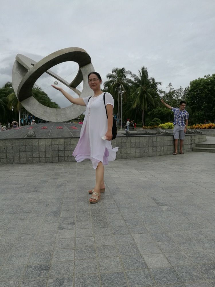 浪在枕边海在眼前——海南三亚行