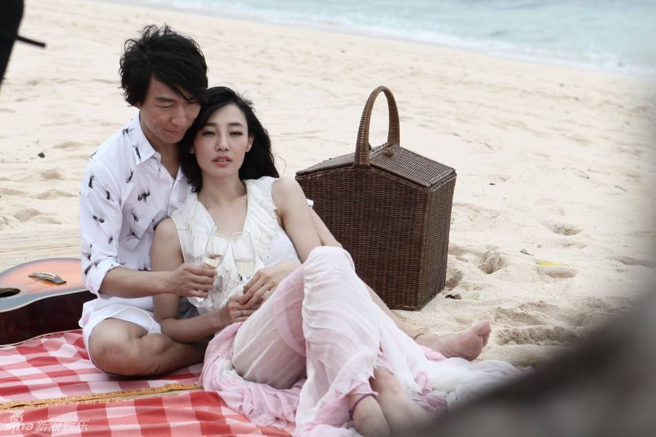 黑出了翔,白百何最近拍什么了