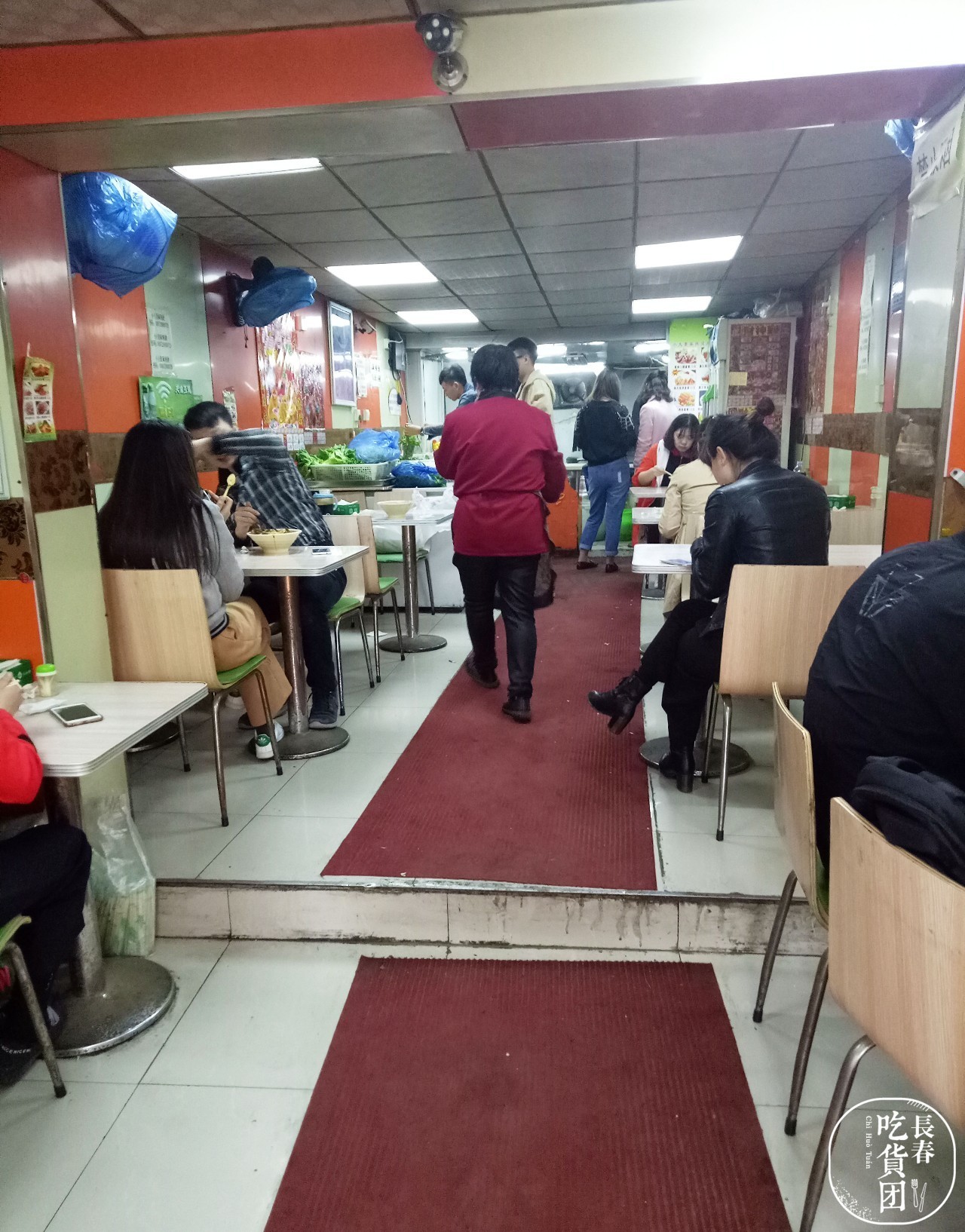 美女编辑拼死吃遍全城麻辣烫，终于选出6家最好吃的！