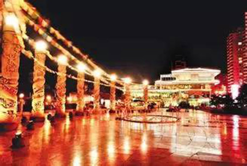 重庆朝天门美食街,重庆沙坪坝美食街