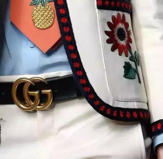 男人的第二张脸是手表,男人的面子是第二张脸