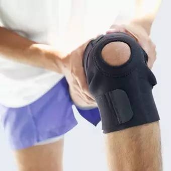 打完球脚踝和足弓疼,打完球足弓疼痛是不是扁平足