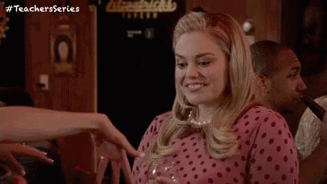 “鸽子蛋”还不如经典款？女神们遇到它才肯嫁！