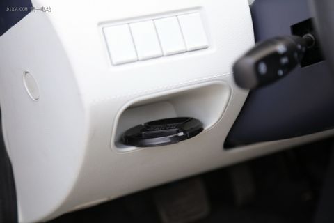 雷丁d80锂电版四轮车评价,雷丁d80高配电动车蓝色图片