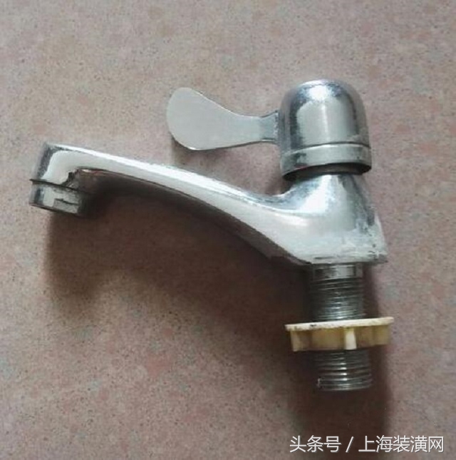 水龙头关着还是滴水该怎么修,水龙头关好了还滴水怎么回事