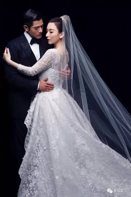 天王嫂方媛出席活动捞金 (方媛嫁给天王真的幸福吗)