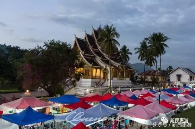 琅勃拉邦，菩提树下万人欢愉