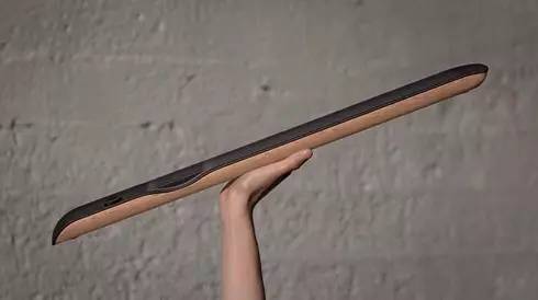 这货不是烧火棍，它是把吉他