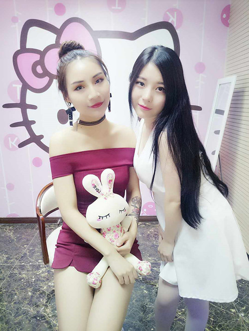 萤火直播营销,萤火直播间卖货