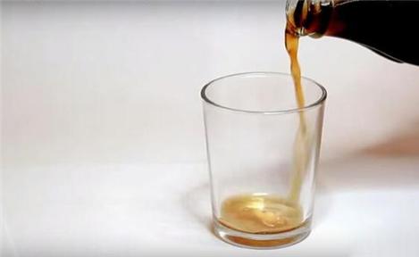 可乐怎样吃,可乐是怎么喝出来的