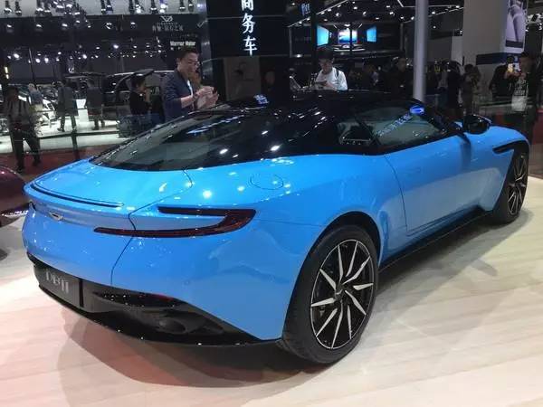 上海国际车展众多豪车,上海车展都发现哪些豪车