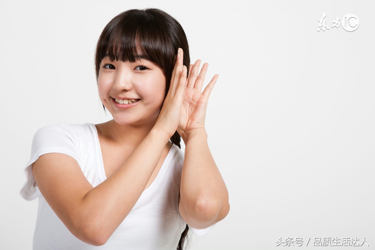 白衬衫被染色洗白小窍门,白衬衫被大面积染色后还能洗白吗