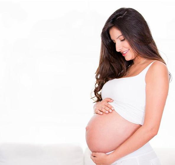 胎儿发育过程中孕妇会轻微腹痛吗,5个月胎死腹中孕妇有危险吗