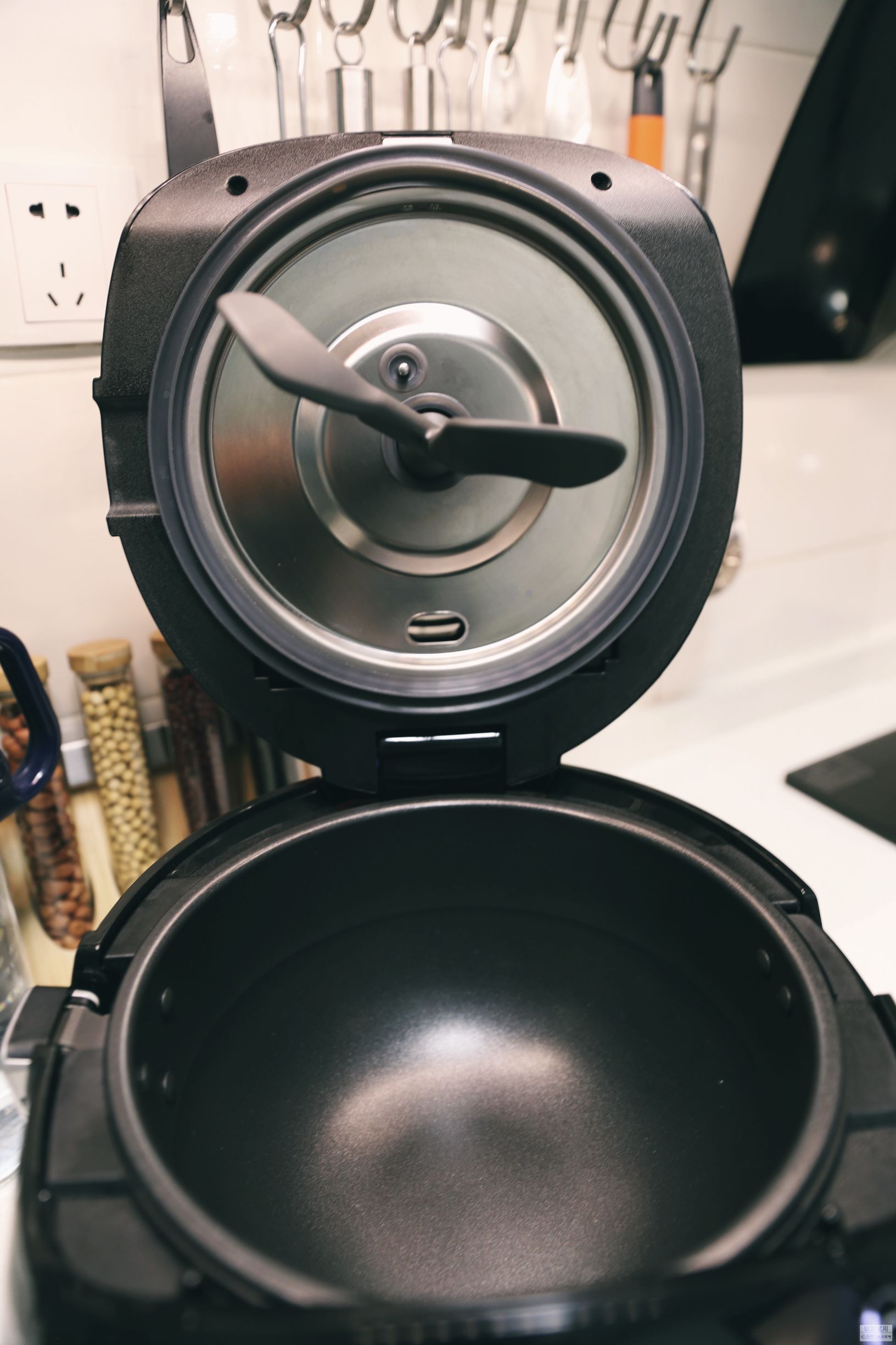 用全自动智能炒菜机做饭做菜,九阳智能全自动炒菜机