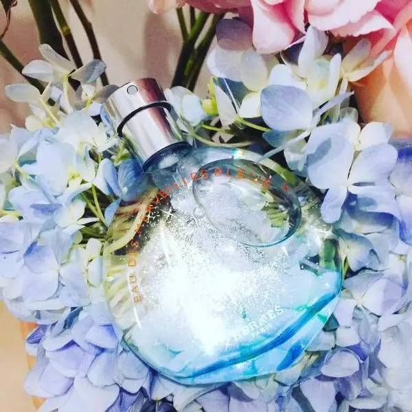 夏季香水攻略推荐,春夏香水怎么挑选最好闻