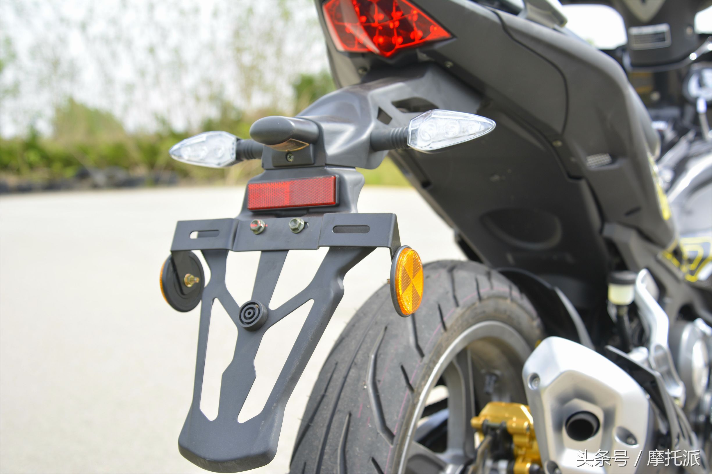 贝纳利2019款rfs150i,贝纳利rfs150i测评