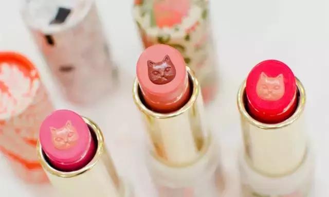 朋友圈没有五十个代购,这些绝对买不齐