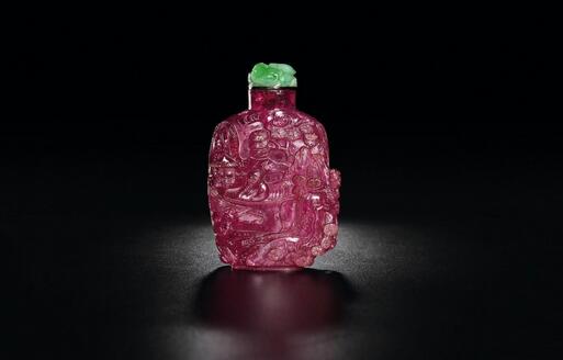 鼻烟壶拍卖价格一览表,清代和田玉鼻烟壶价格