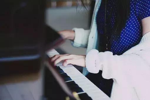 樂LIFE流行钢琴乐馆|钢琴是最长久的陪伴