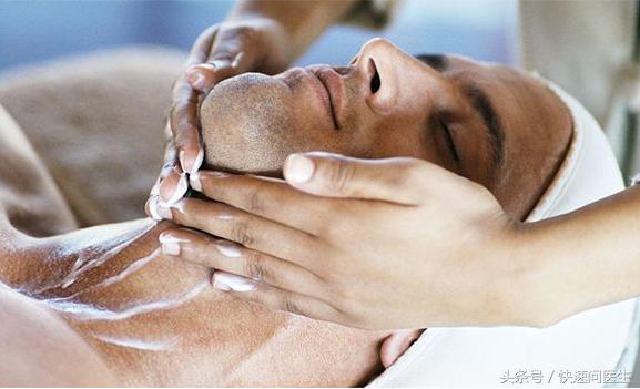 男士油性皮肤用什么面膜美白,油性皮肤男士美白最快的方法