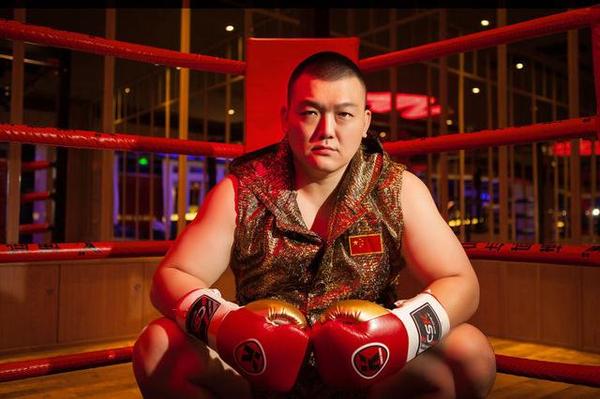 拳击李小龙和泰森比赛视频,张君龙对阵泰森