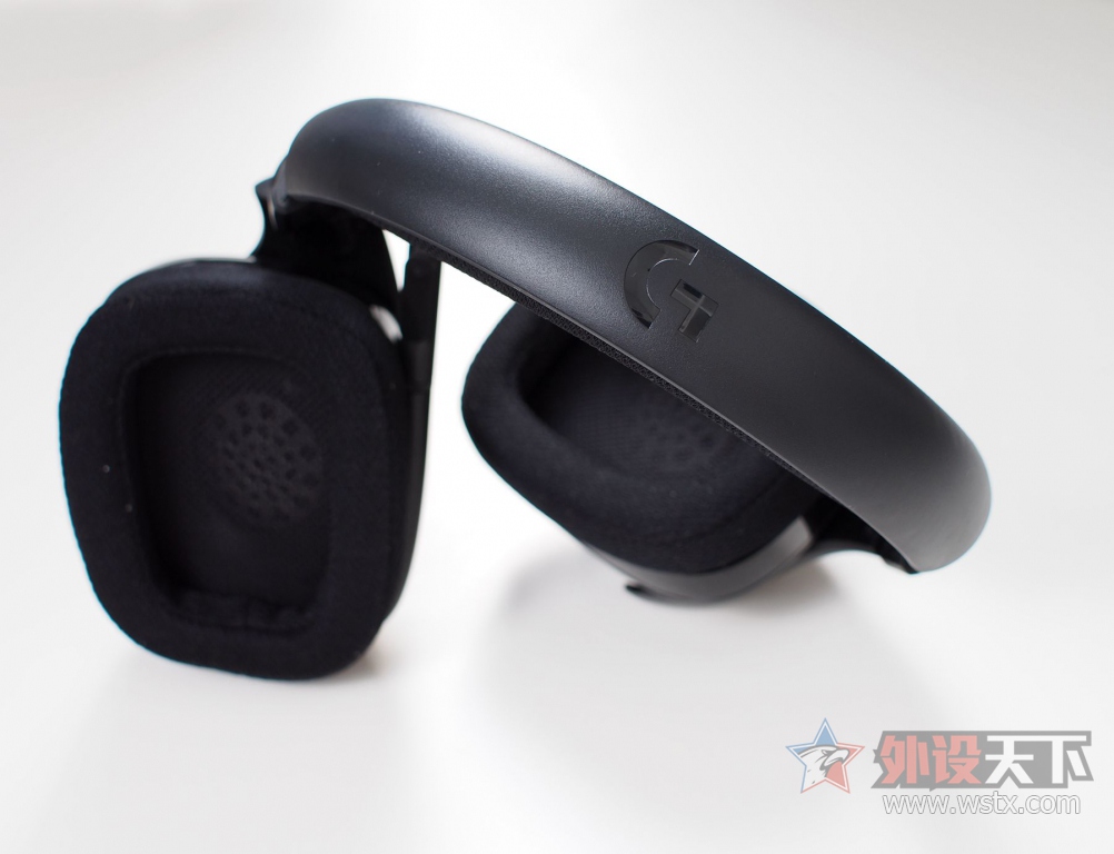 罗技g633与g633s耳机测评,罗技耳机g633和g933差别