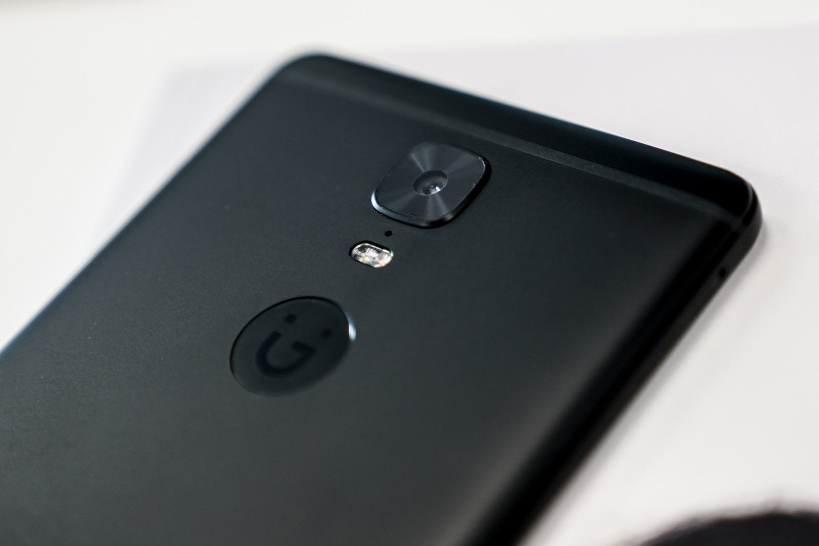 金立m6splus与金立m6plus的区别,金立m6splus指纹失灵