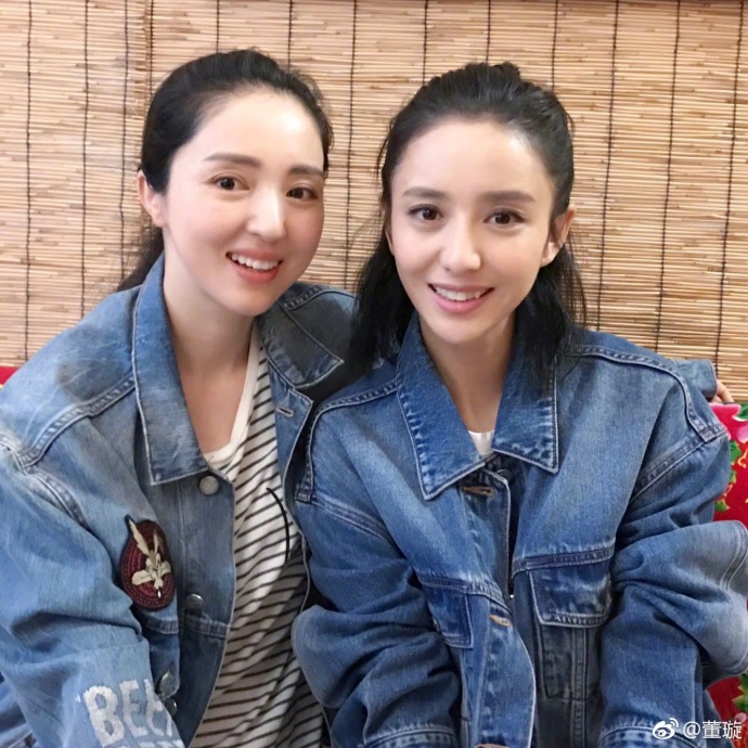 佟丽娅和董璇合照穿的小香风,佟丽娅和董璇撞衫