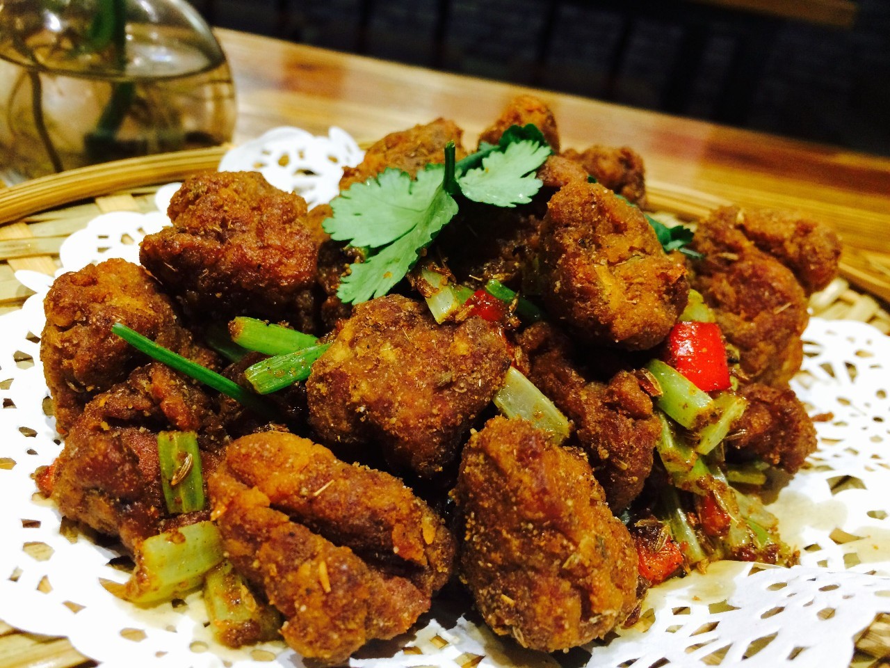 什么！我没听错吧！1元就能吃到招牌菜！这家人家的生日宴也太豪气了吧！