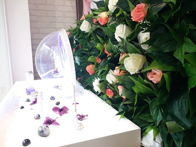 5张图片逛商场,雅芳新形象