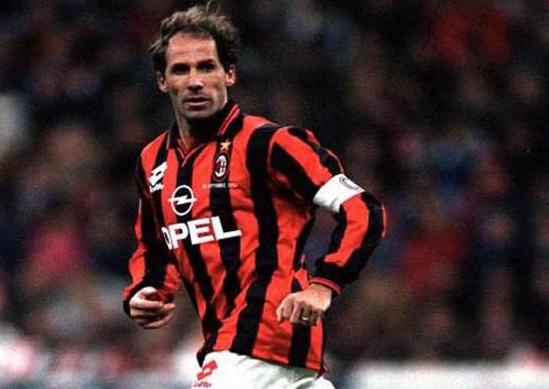 意甲巨星米兰队长被“带帽”?与妻子都是白人,却生下黑人儿子