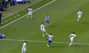 帽子戏法带领皇马进军四强,首战即梅开二度帮助皇马赢球