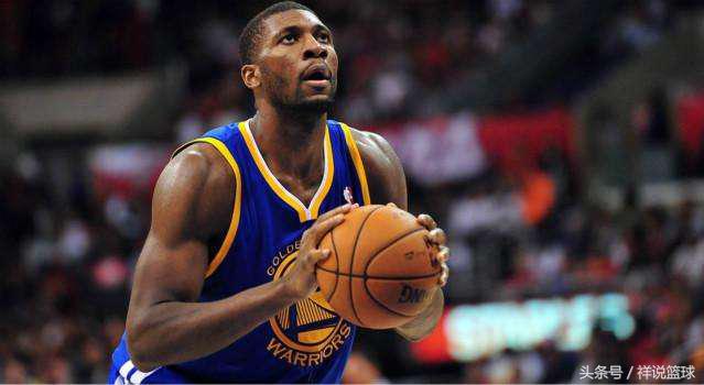 勇士冠军中锋退役,曾经勇士队的夺冠中锋