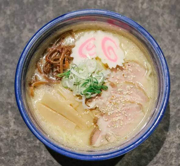 源自北海道，每天300碗！这一碗叫“火頭山”的拉面来宜兴了！