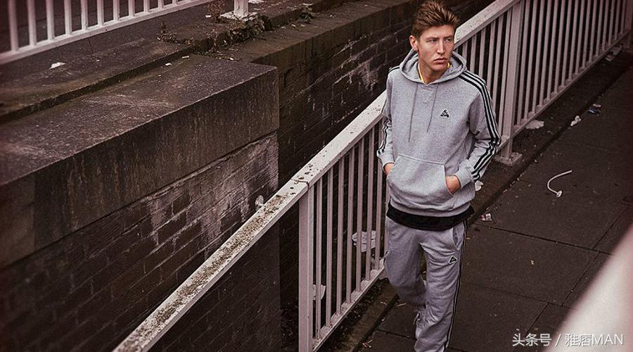 一夜爆火的服装店,年轻人喜爱的潮牌有哪些