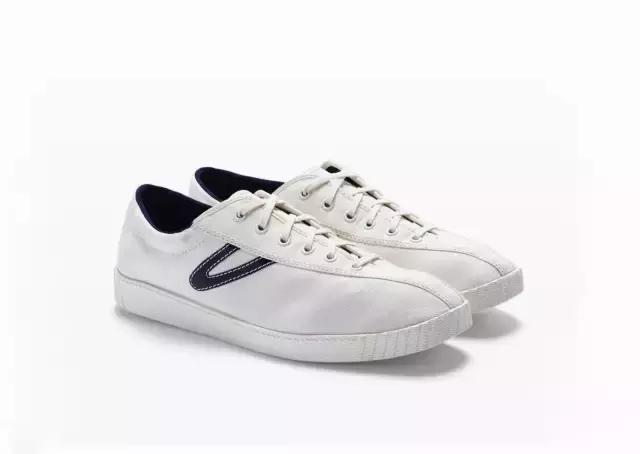 有没有跟vans差不多的,除了匡威耐克vans还有什么鞋