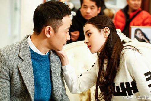 选妈妈还是选父母的视频,记者问迪丽热巴选陈伟霆还是罗晋