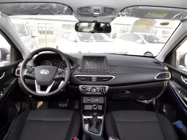 现代最新款悦动,现代悦动最新款车