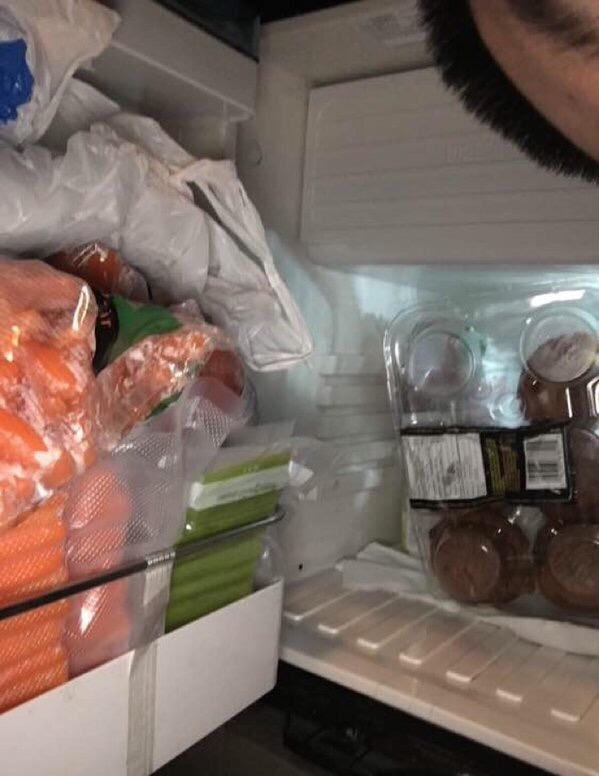 国内创业失败，小伙去加拿大开卡车，待遇丰厚工作轻松，好生羡慕