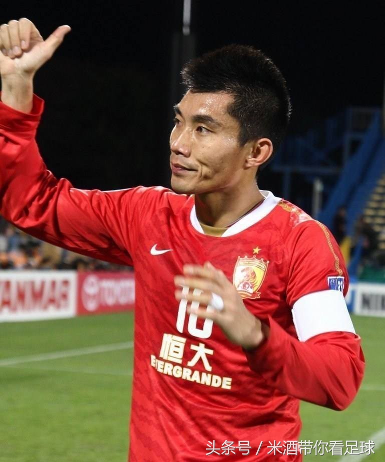 彩虹图案的队长袖标,队长袖标用什么代替