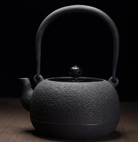 老铁壶去锈小苏打,老铁壶内壁为什么有黑锈