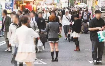 日本街头卖烤地瓜女孩,日本街头jk
