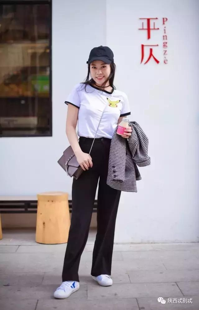 西安美女网红店,2019西安网红街拍