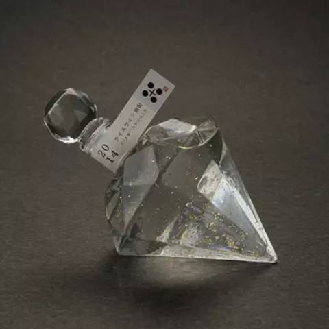 想要有逼格必须开雅阁,想要高端产品就要有一套高端设备