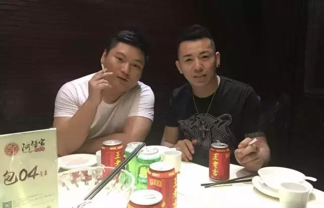 yy利哥连麦,yy利哥和老李连麦唱歌