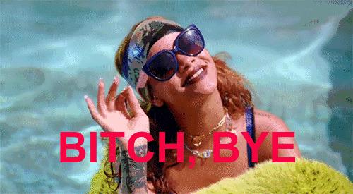 Rihanna和PUMA联名的新款凉鞋，可以说是非常搞笑了