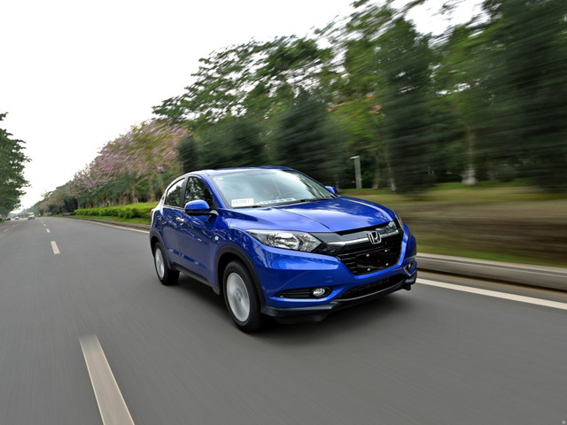 适合女生开的车30万到40万小型suv,不买小型suv