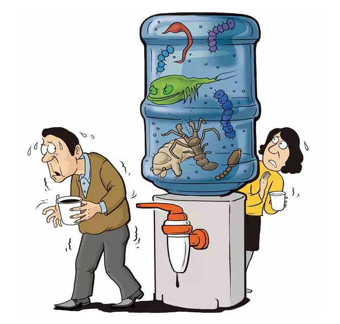 没事儿多喝热水,没事儿就多喝水