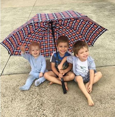 孕妇出现很多纹,孕妇肚子上长妊娠纹有拉扯感